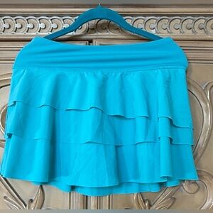 Skort by JoyLab in Turquoise with Tiered Ruffles sz S has pockets in shorts guc